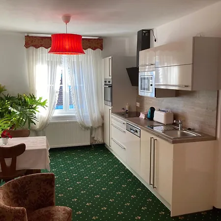 Margit 3* Baden