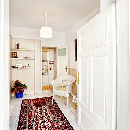 Bed & Breakfast Margit Baden bei Wien