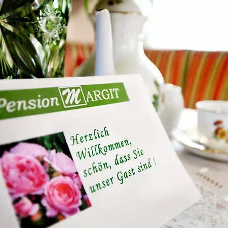 Margit Frühstückspension 3*