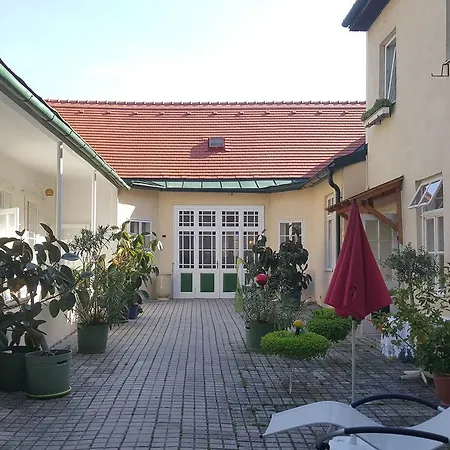 Bed & Breakfast Margit Baden